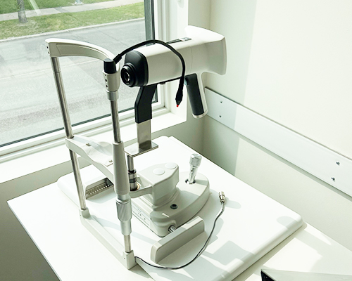 Photograph of EyeNuk Retinal Scanning device
